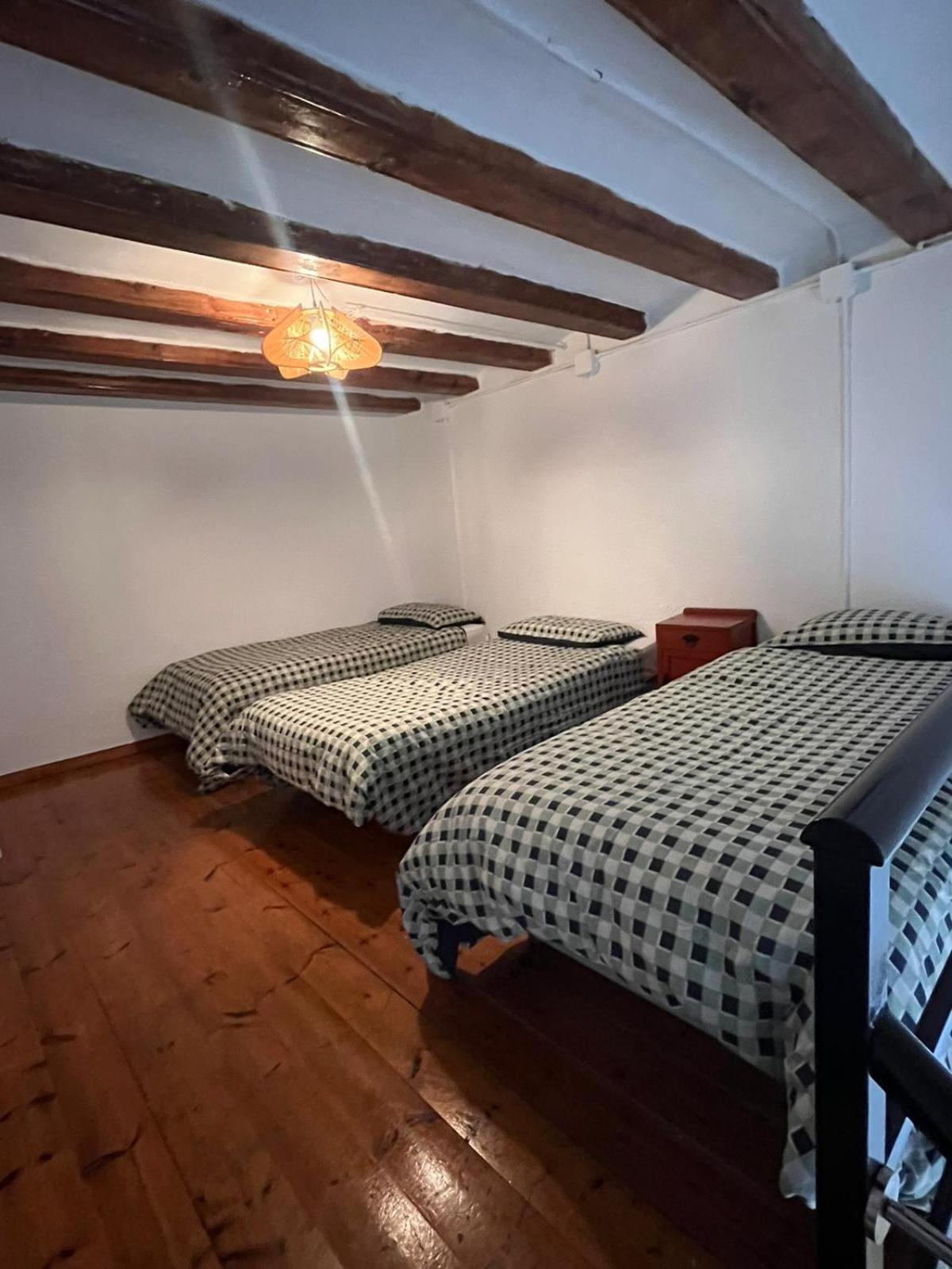 Habitacion Para Grupos Hasta 8 En Plena Rambla De Cataluna Barcelona Exteriér fotografie